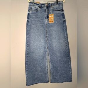 Kensie Vintage Maxi Denim Skirt